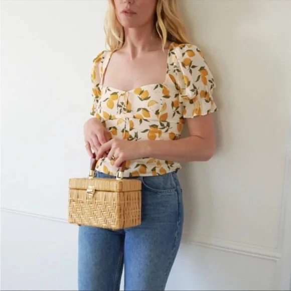 NWT Reformation Delevan Top in Lemonade Size 2 - Picture 1 of 6